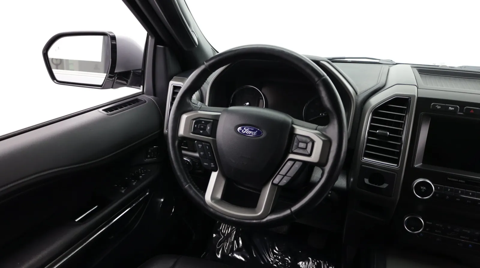 Ford Expedition photo 32