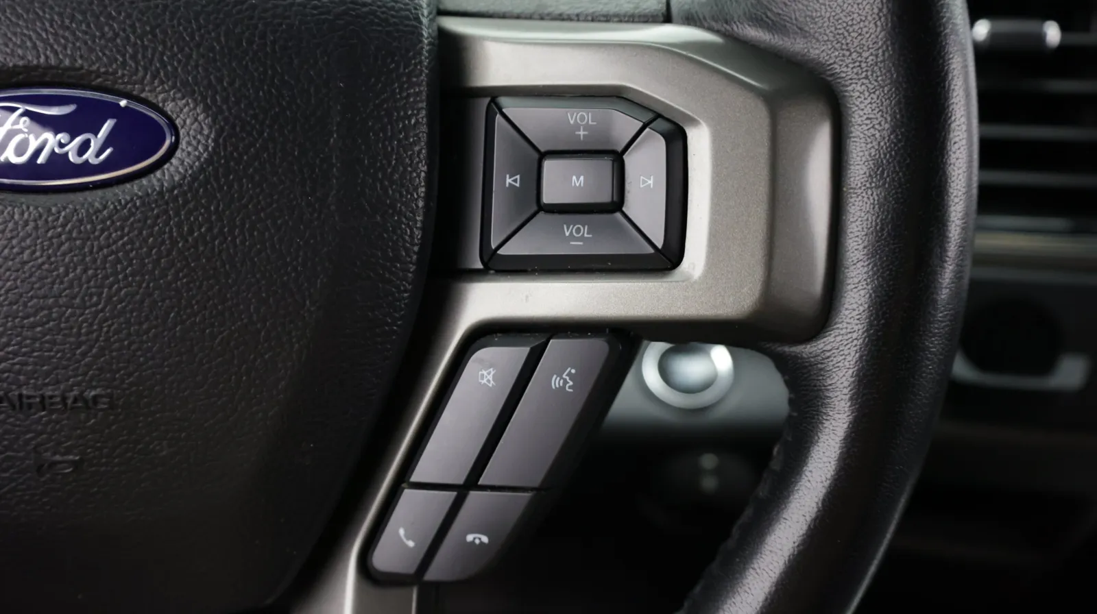 Ford Expedition photo 26