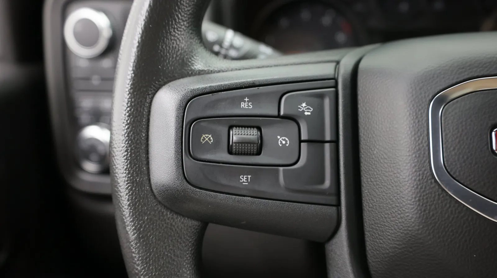 GMC Sierra photo 22