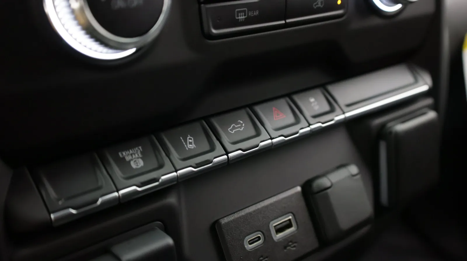 GMC Sierra photo 16