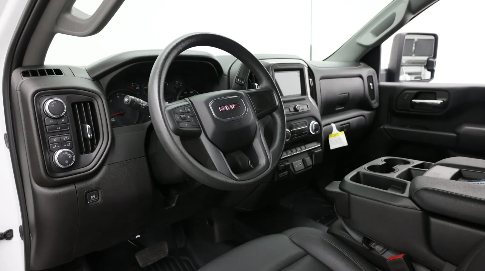 GMC Sierra photo 11