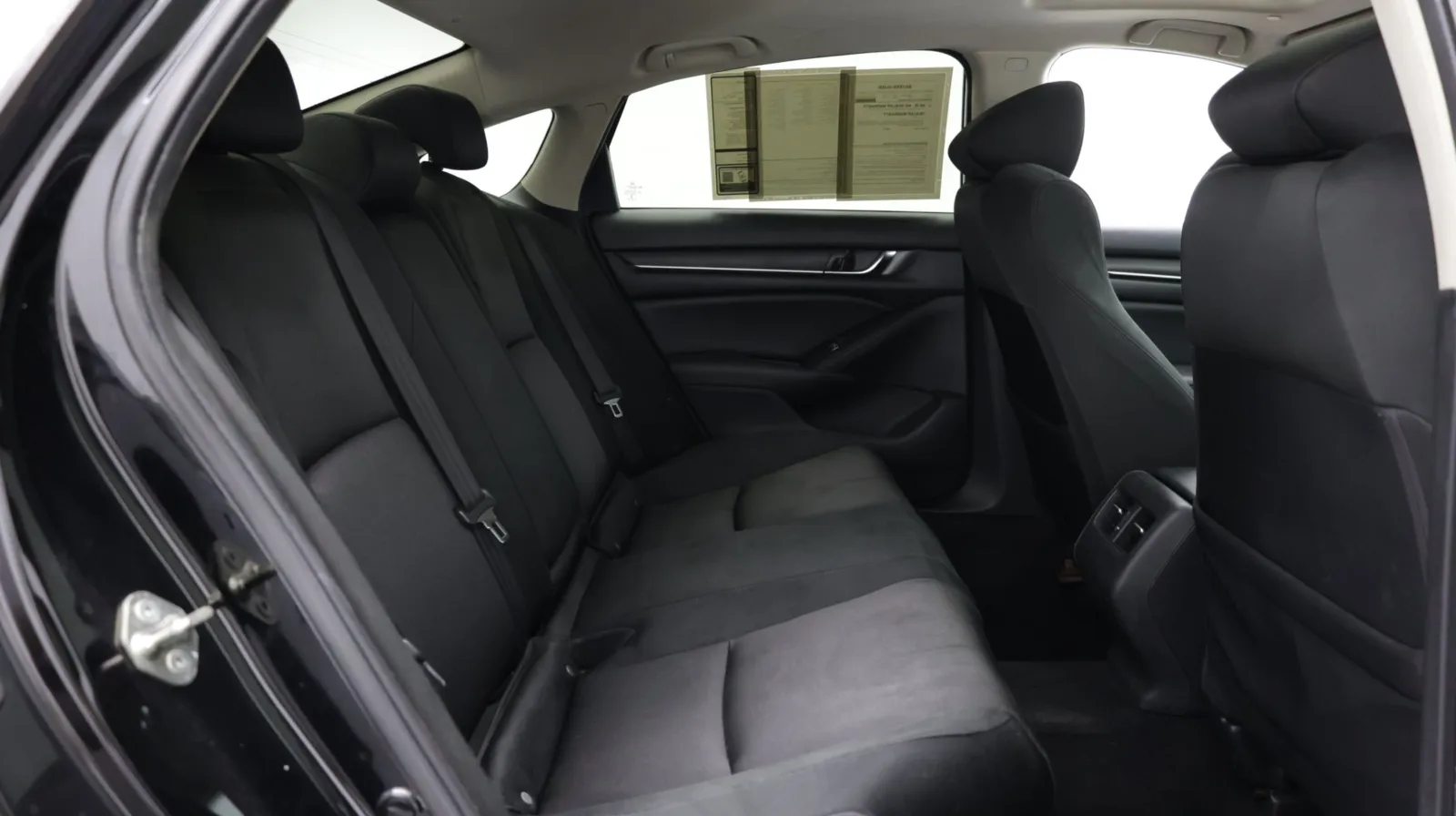 Honda Accord photo 32