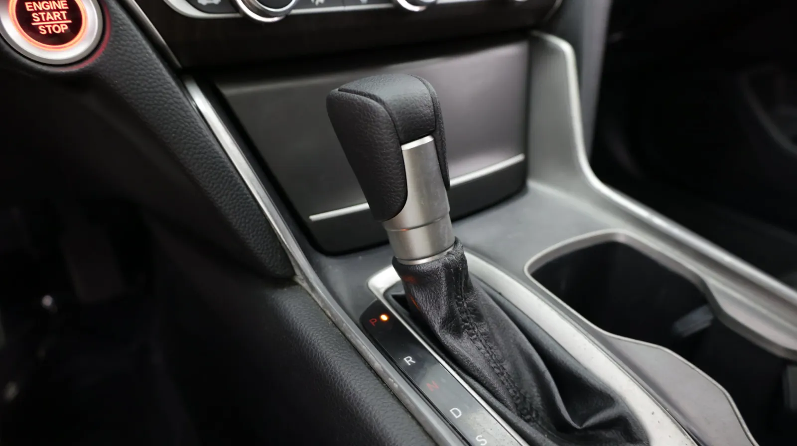 Honda Accord photo 13