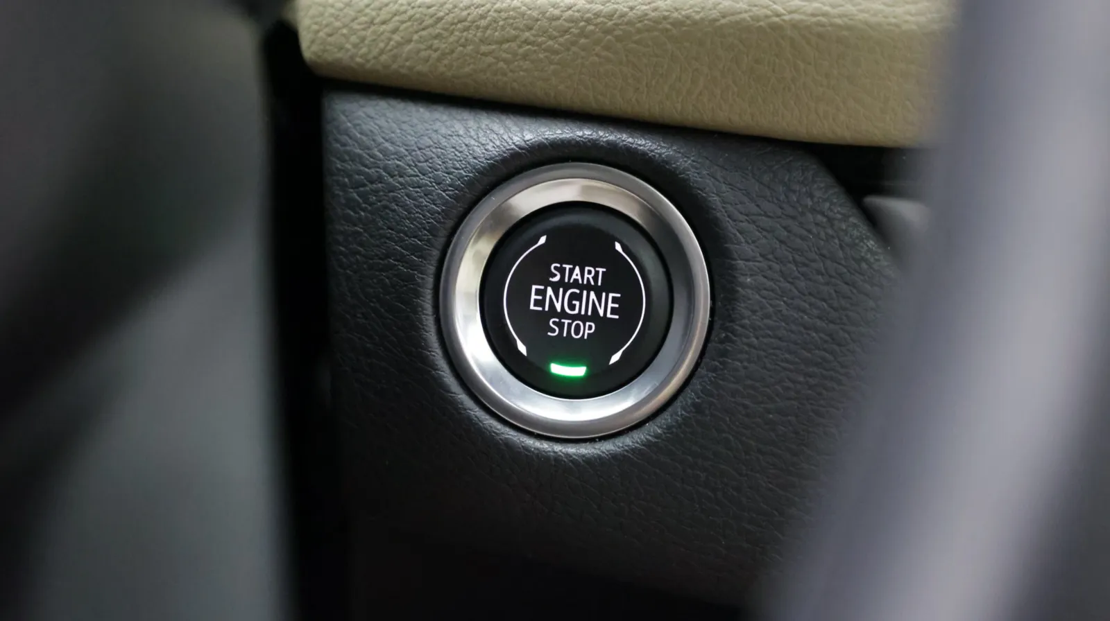Cadillac XT4 photo 25