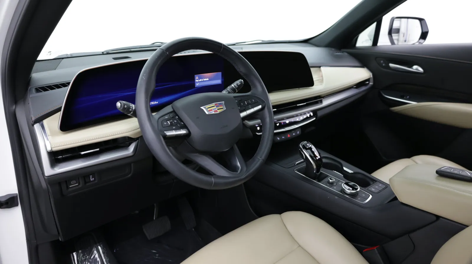 Cadillac XT4 photo 13