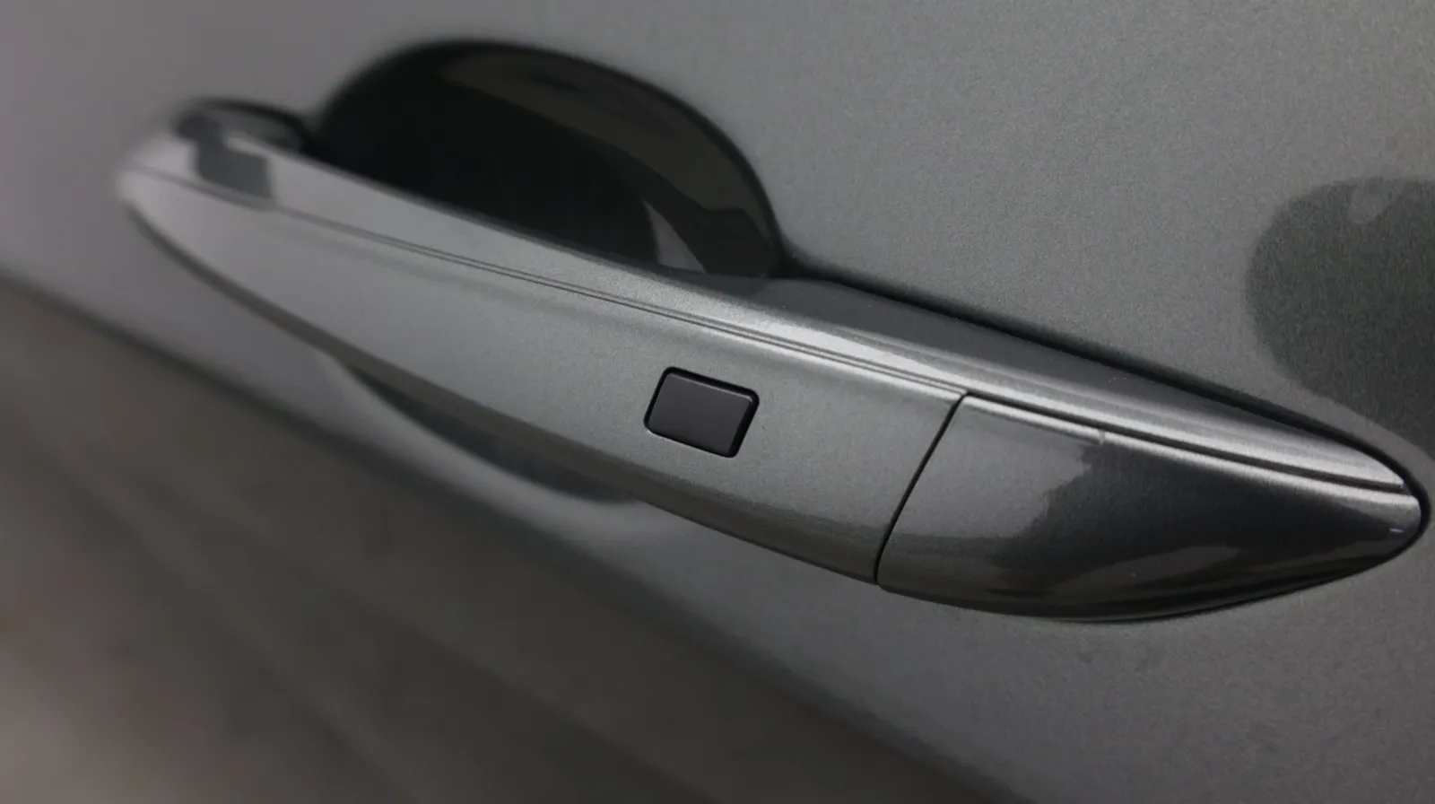Hyundai Elantra photo 9