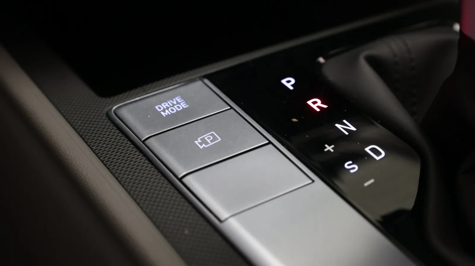 Hyundai Elantra photo 17