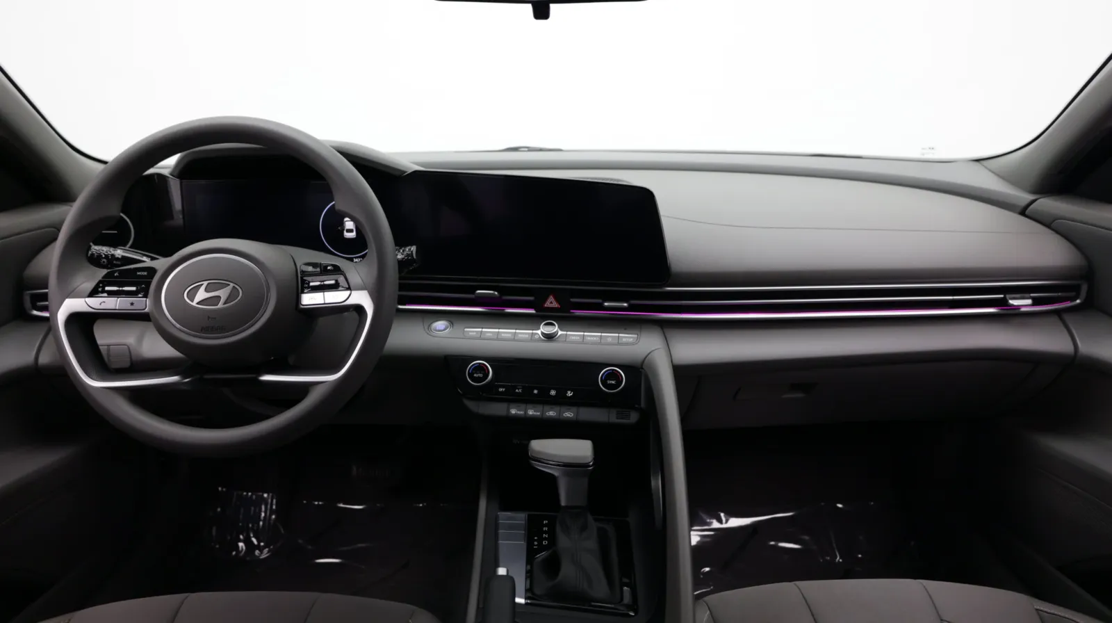 Hyundai Elantra photo 27