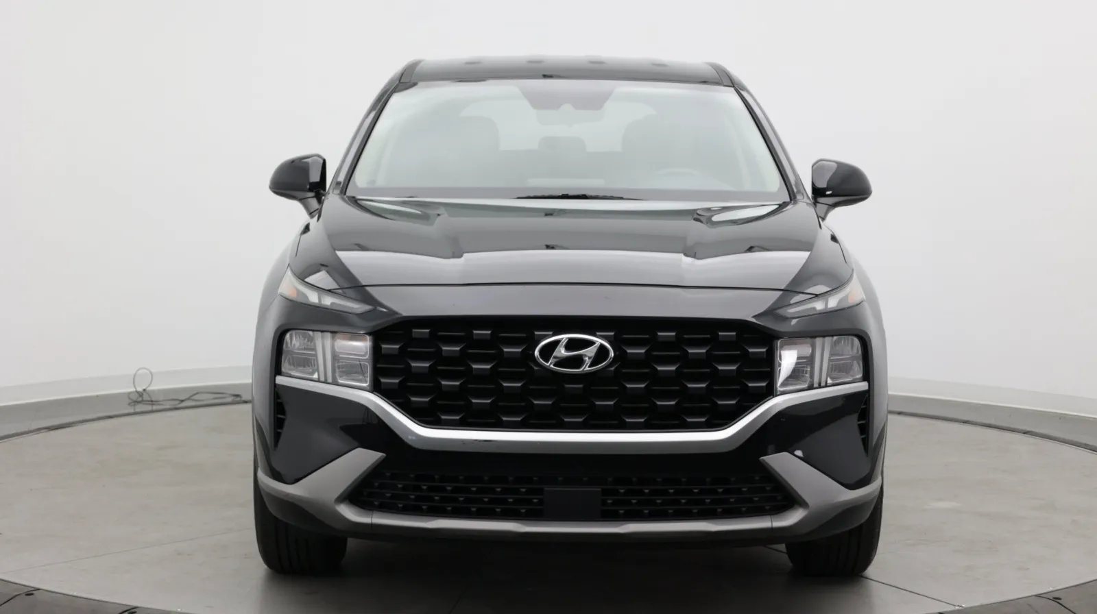 Hyundai Santa Fe photo 2
