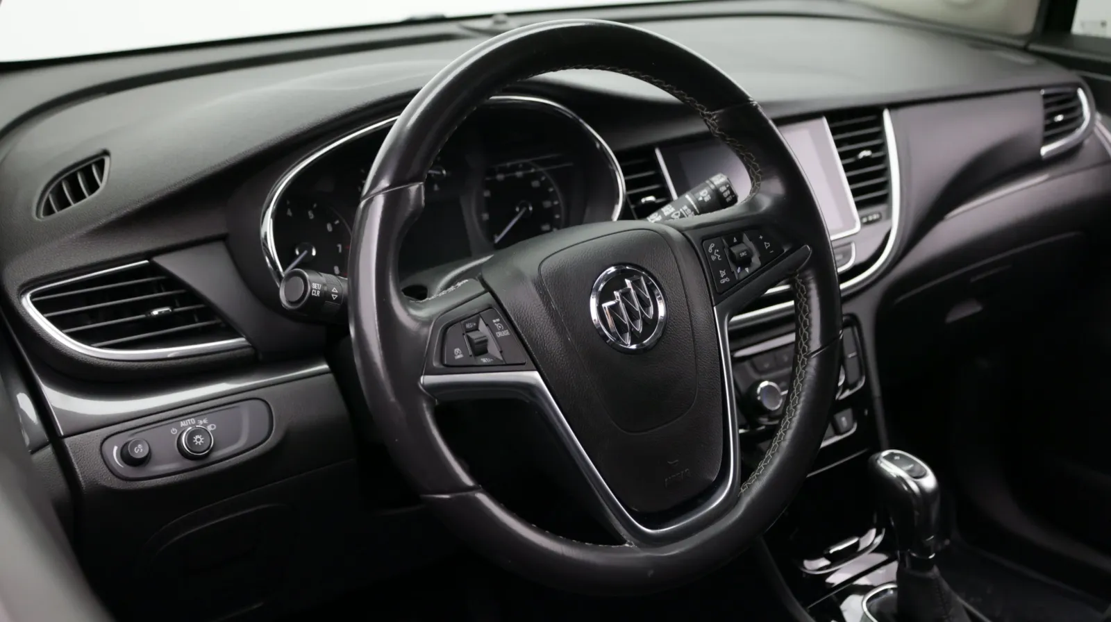 Buick Encore photo 8