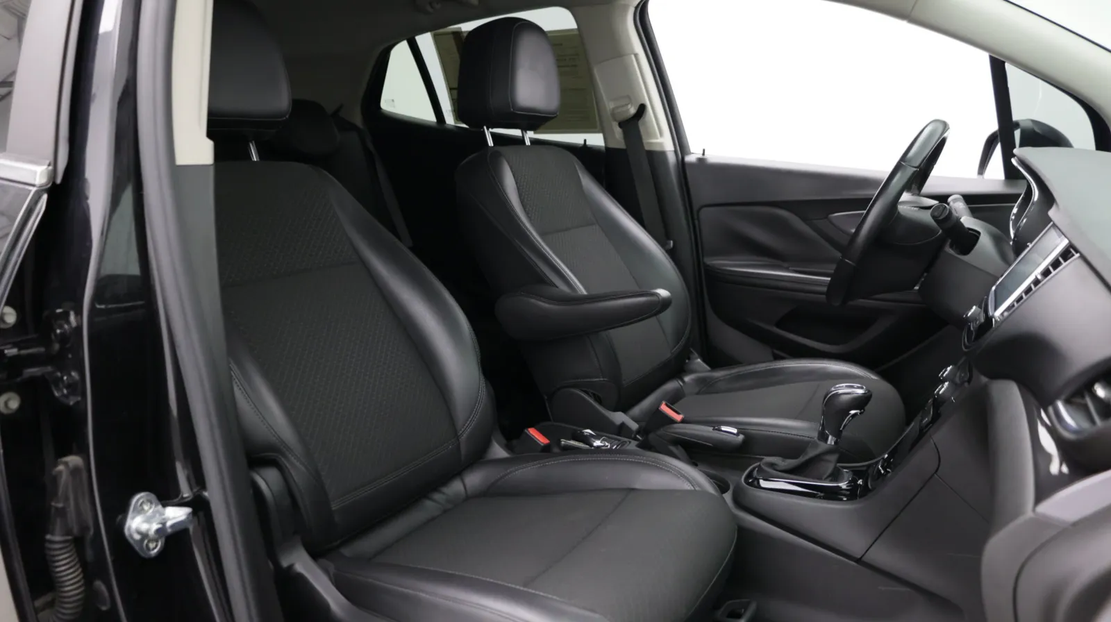 Buick Encore photo 31