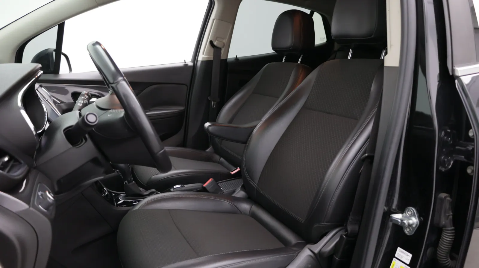 Buick Encore photo 13