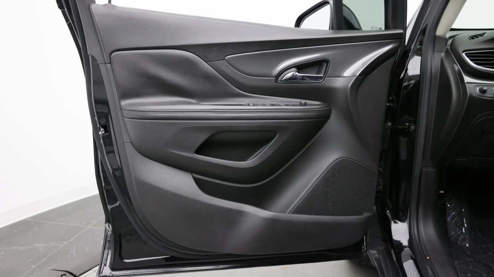 Buick Encore photo 9