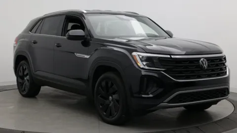 Another view of 2024 Volkswagen Atlas Cross Sport 2.0T SE w/Technology for sale in Jacksonville, FL at Auto Boutique Florida