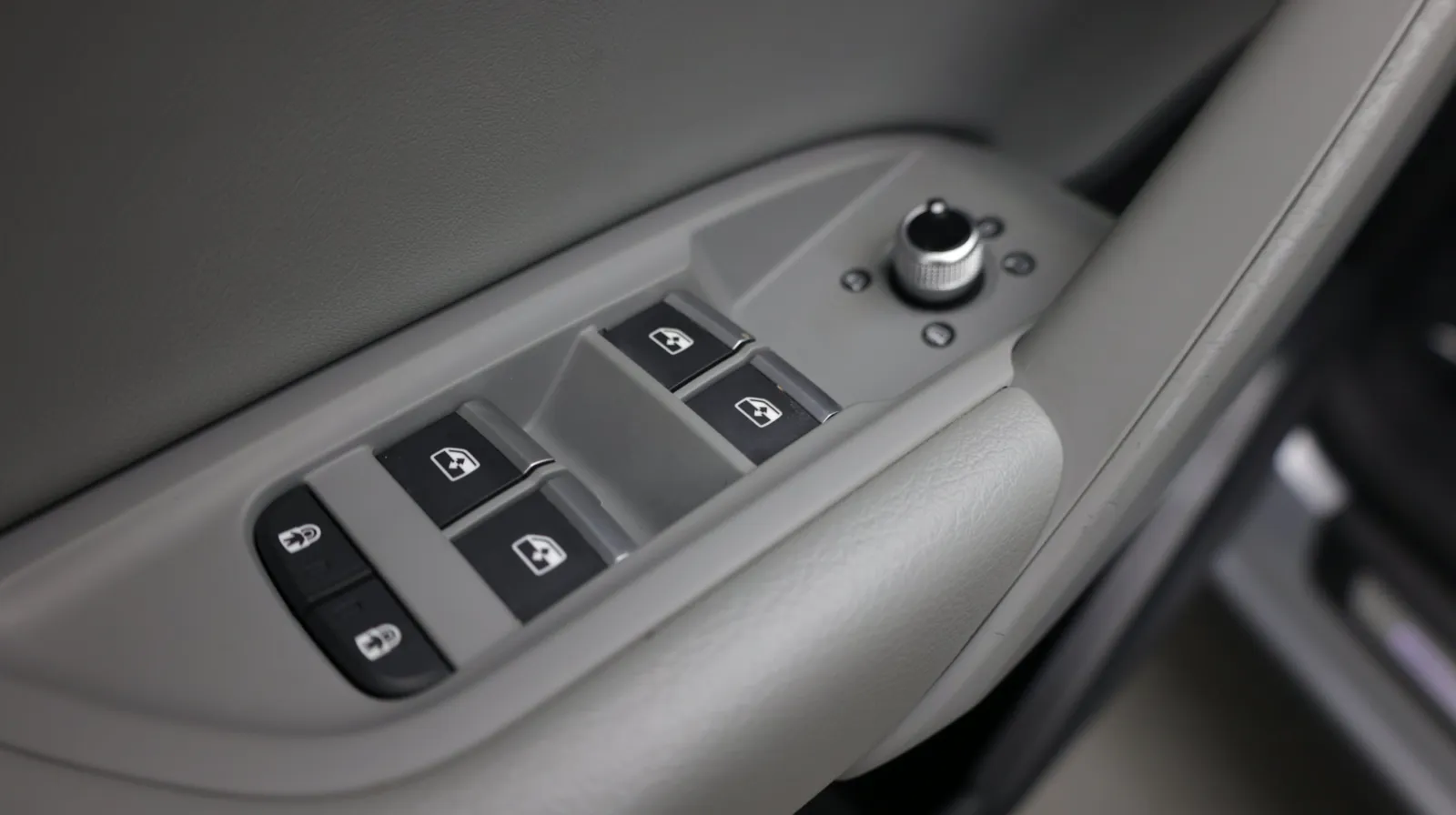 Audi Q5 photo 12