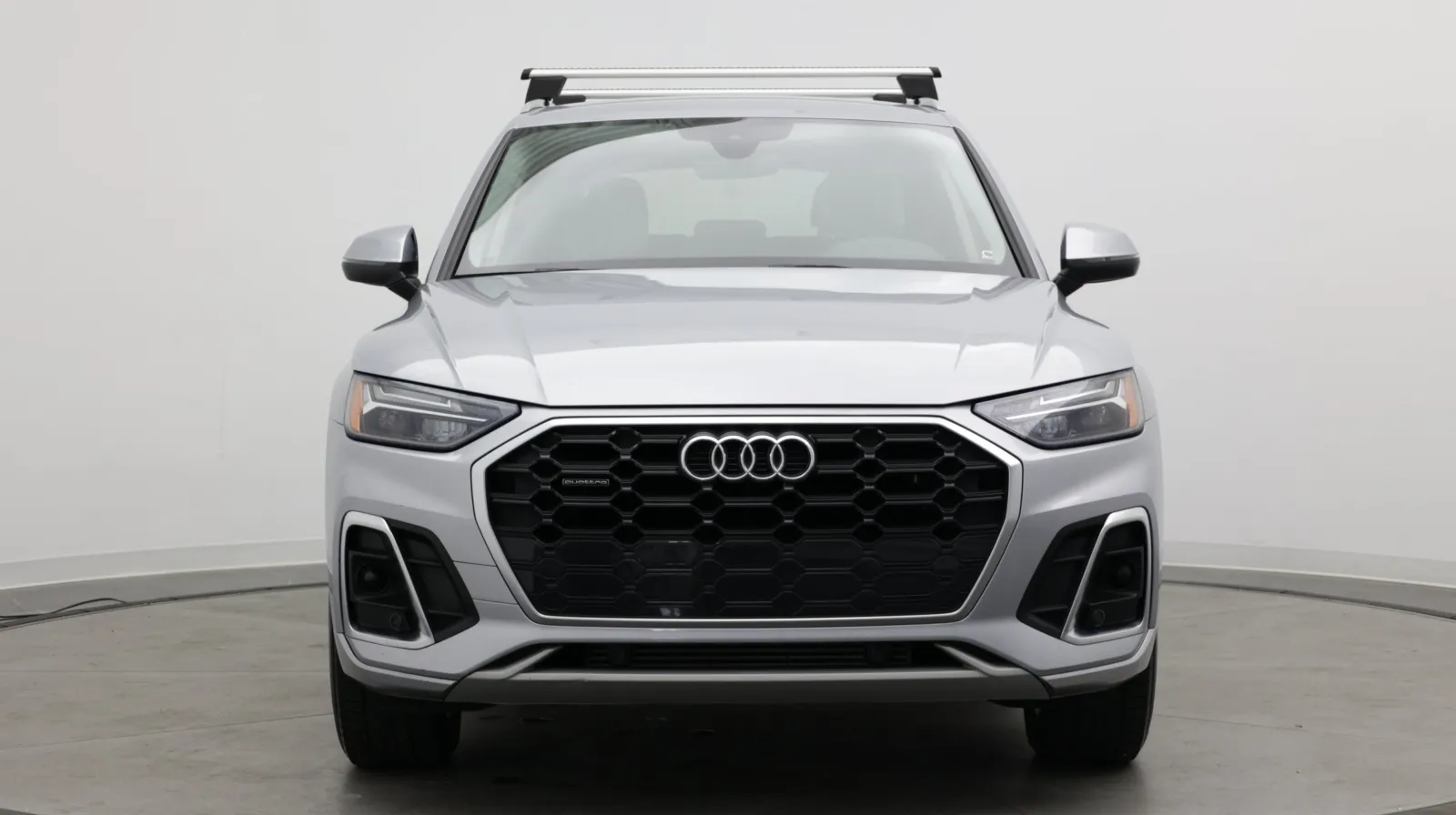 Audi Q5 photo 2