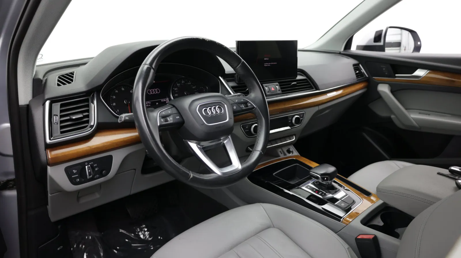 Audi Q5 photo 11
