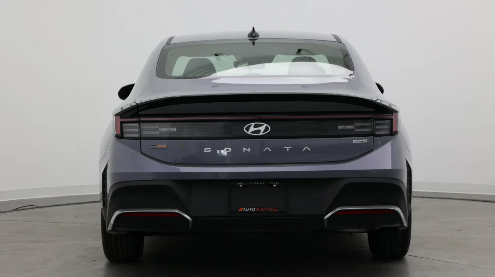 Hyundai Sonata photo 6
