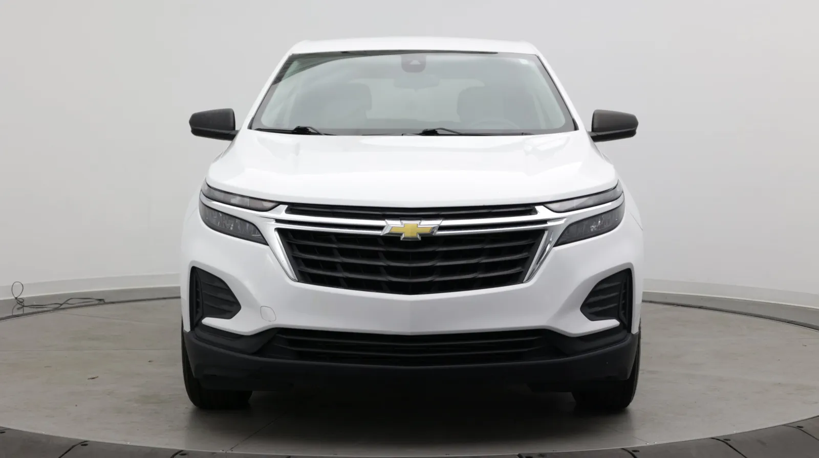 Chevrolet Equinox photo 2