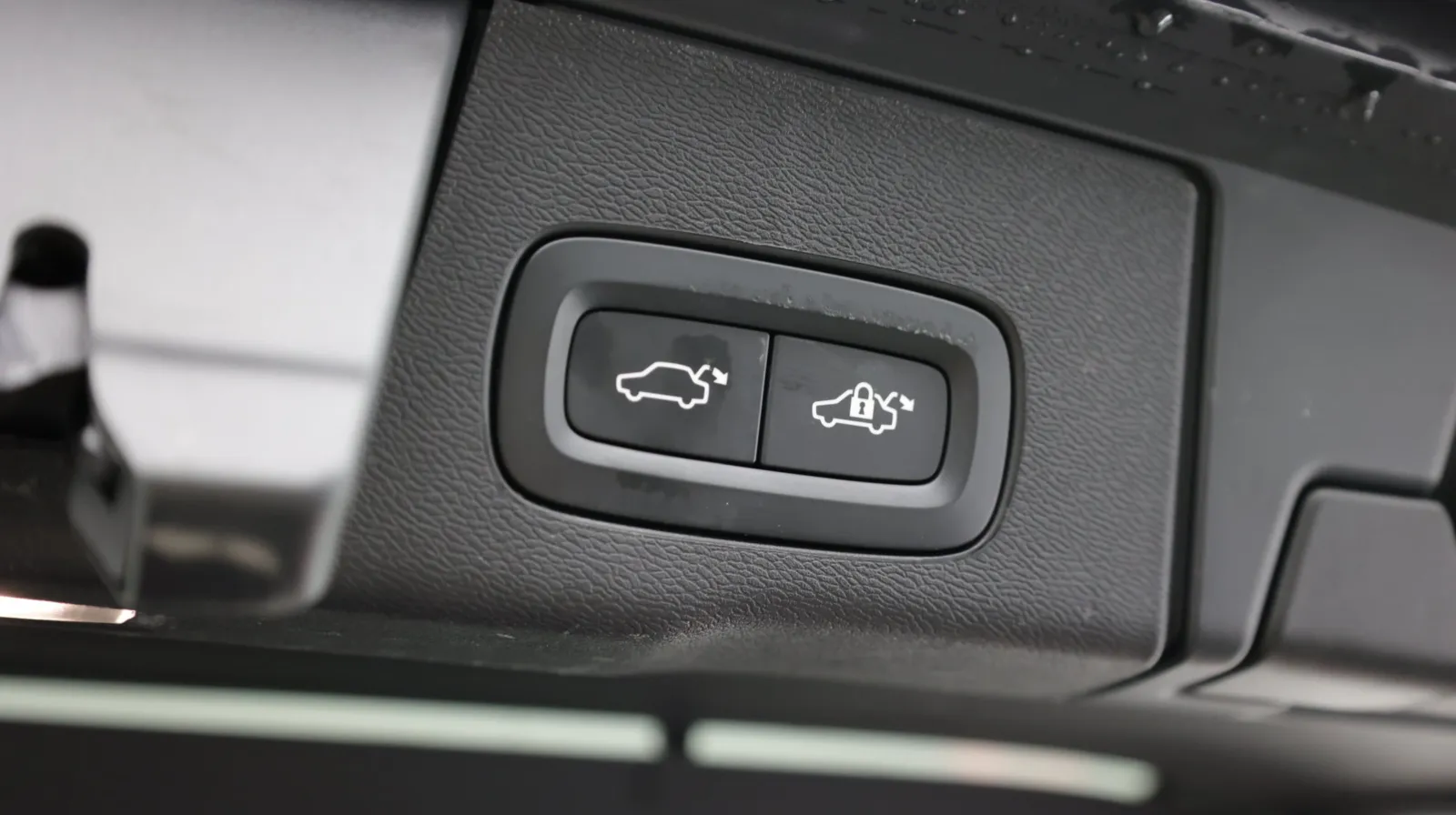 Volvo XC60 photo 28