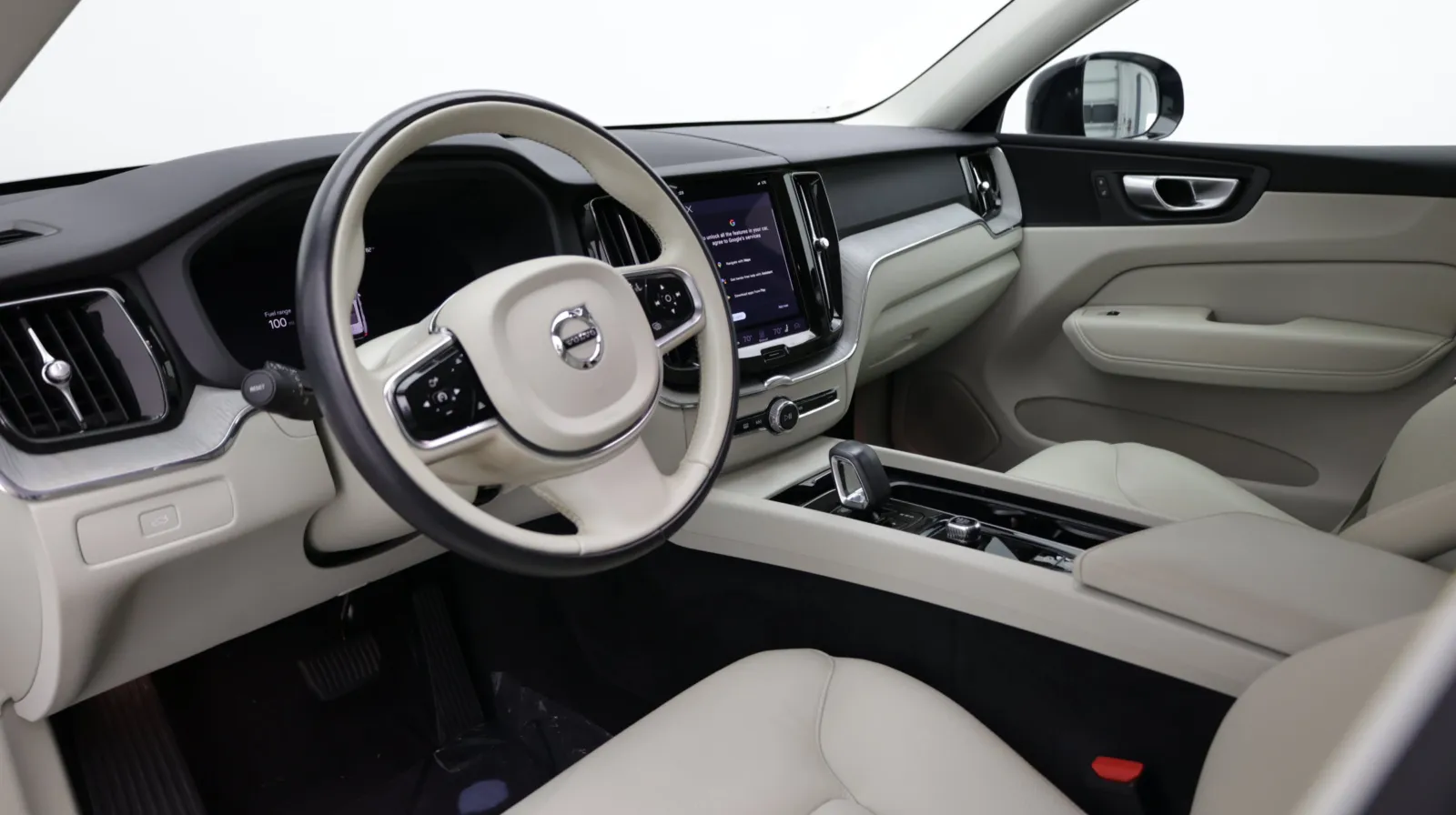 Volvo XC60 photo 10