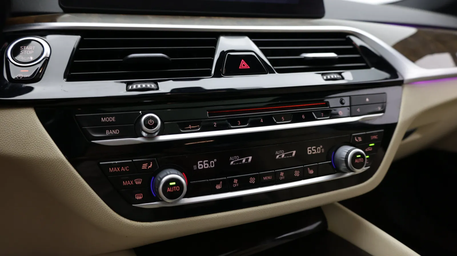 BMW 5 Series photo 20