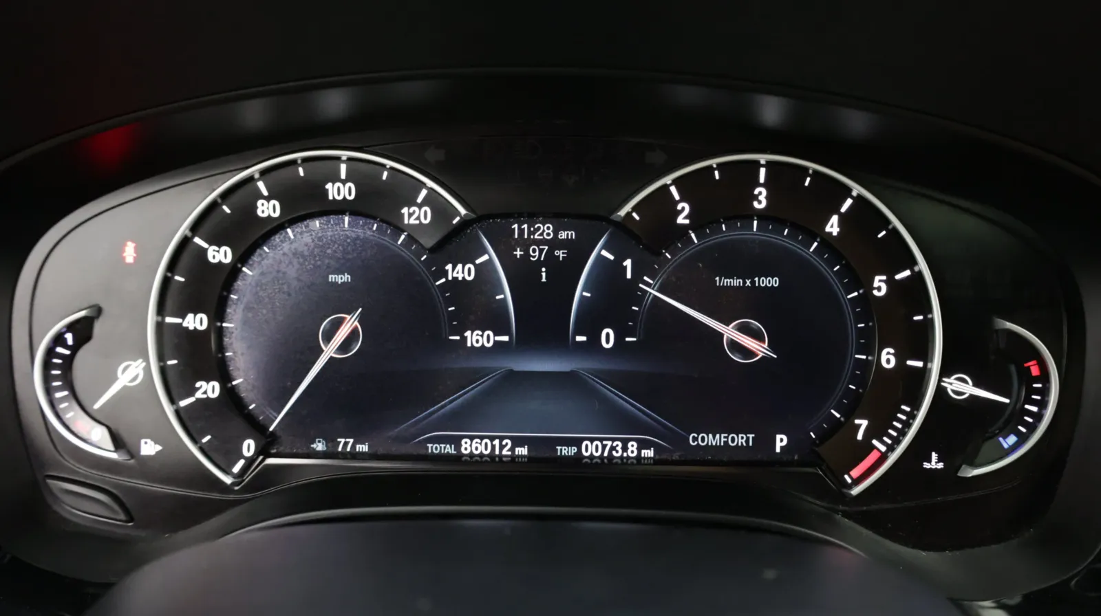 BMW 5 Series photo 22