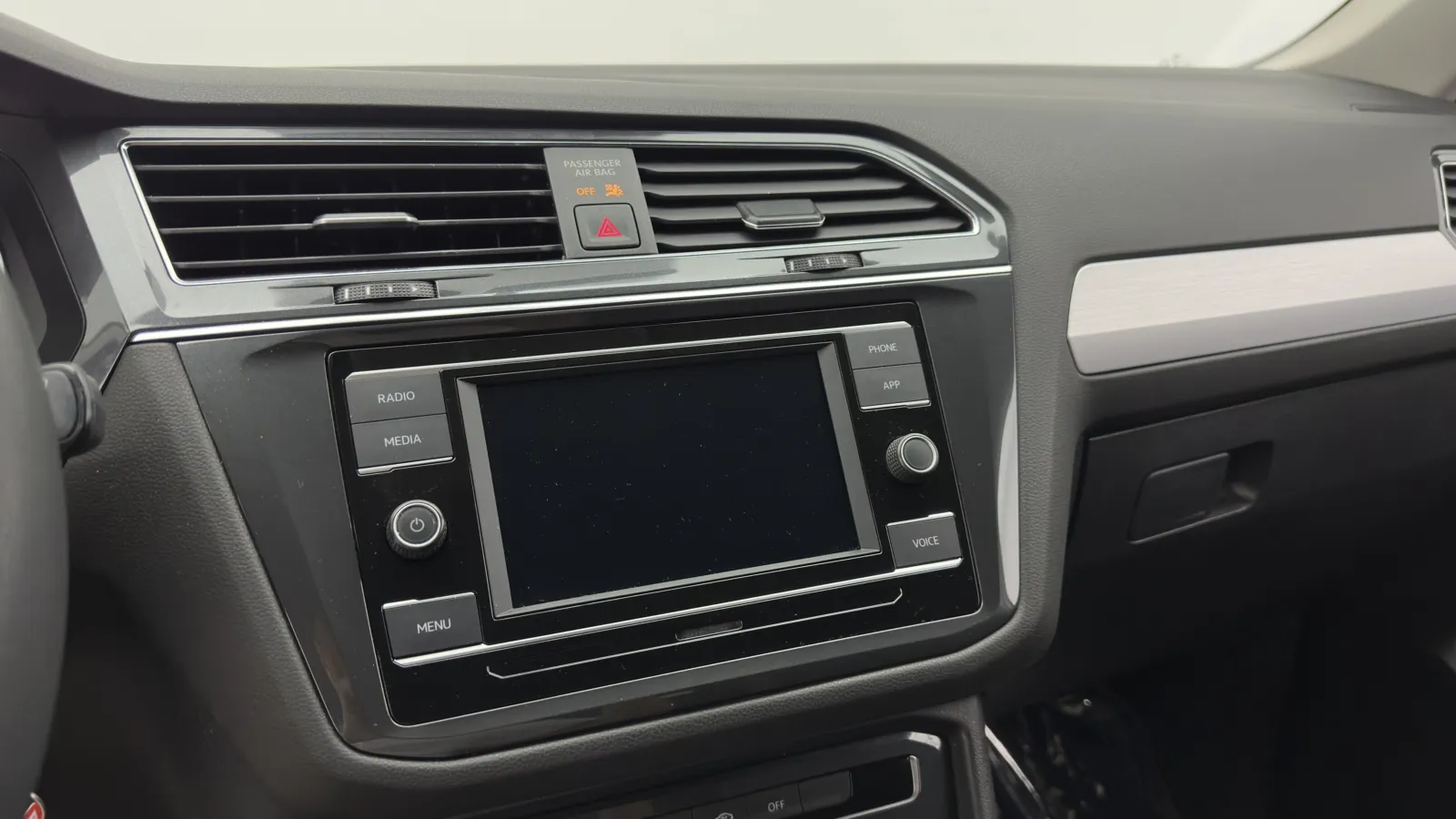 Volkswagen Tiguan photo 16