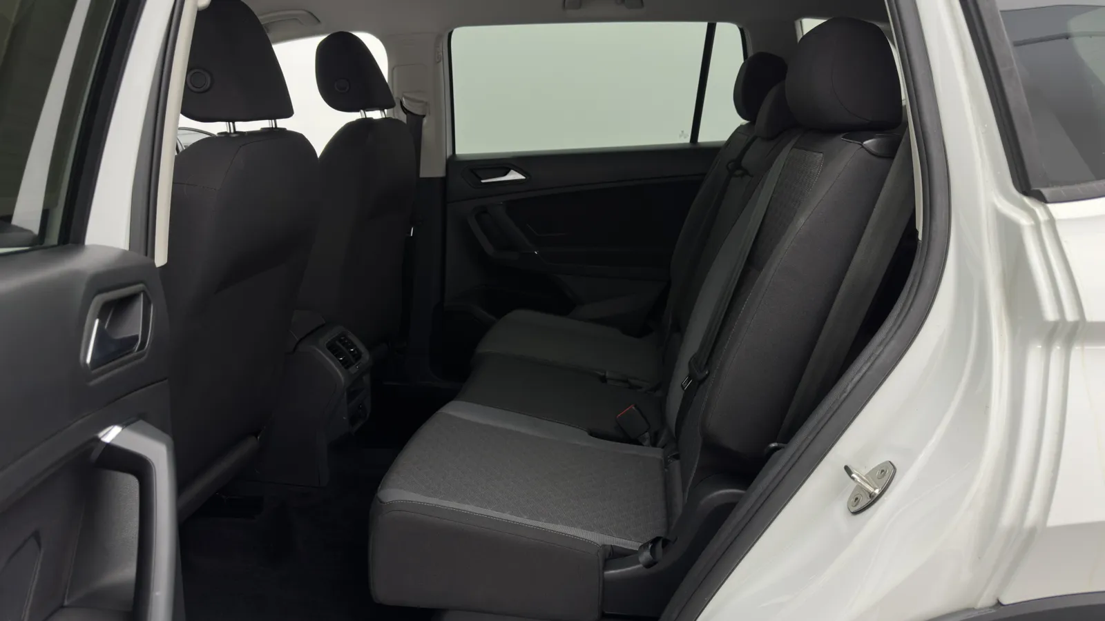Volkswagen Tiguan photo 19