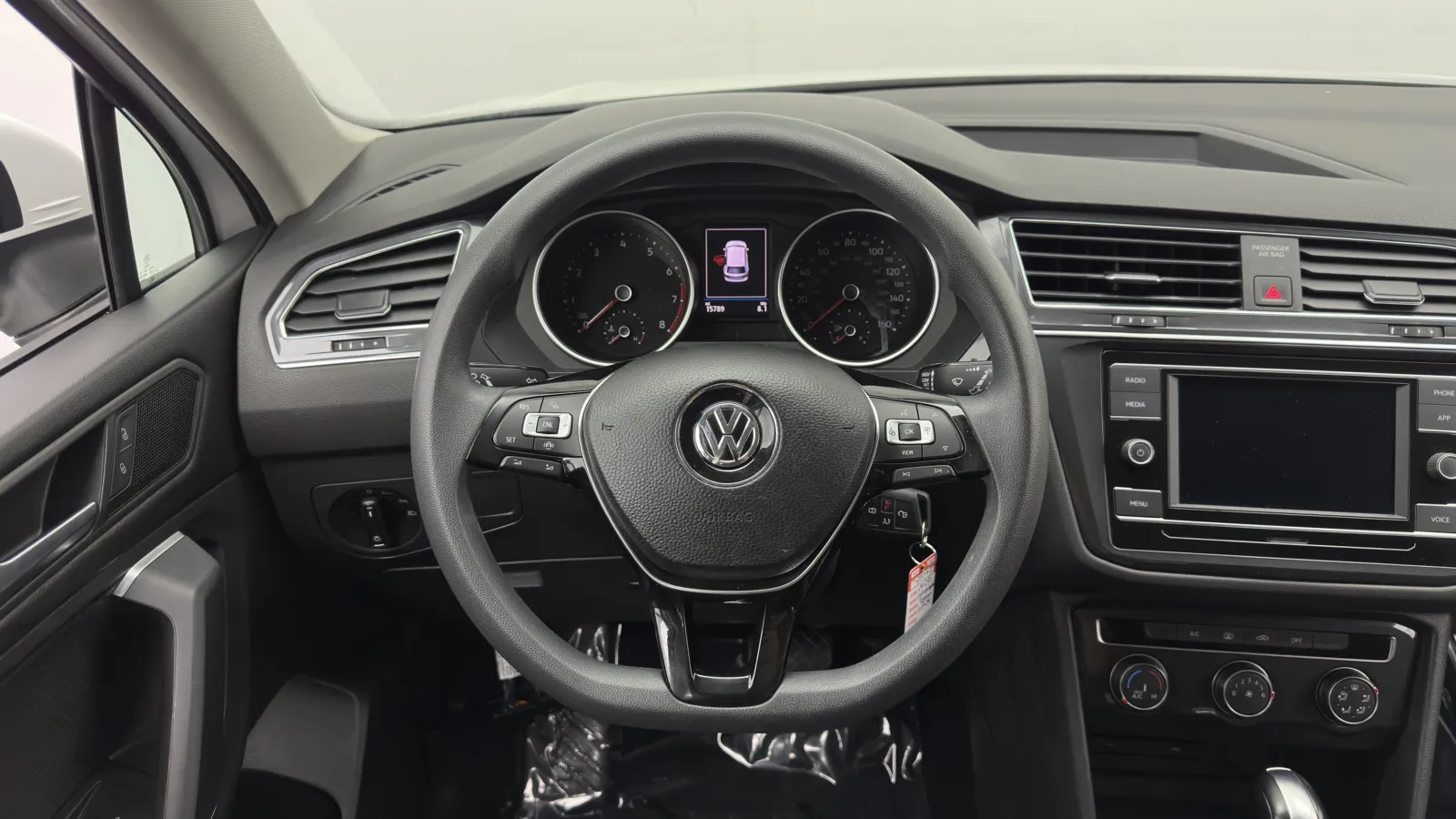 Volkswagen Tiguan photo 21