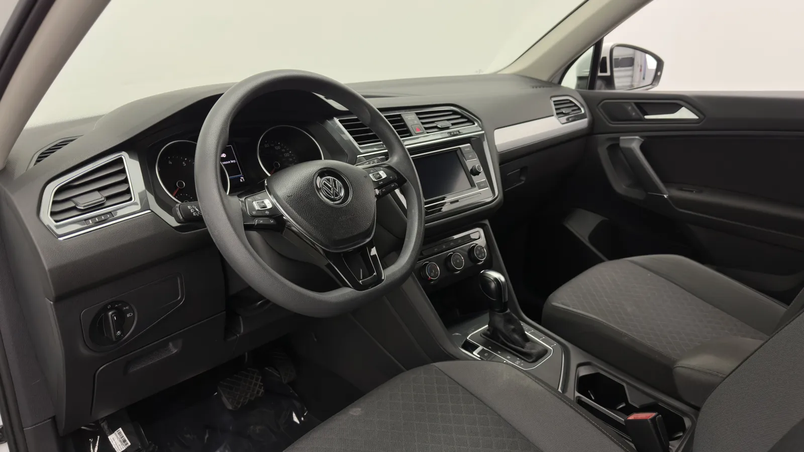 Volkswagen Tiguan photo 10
