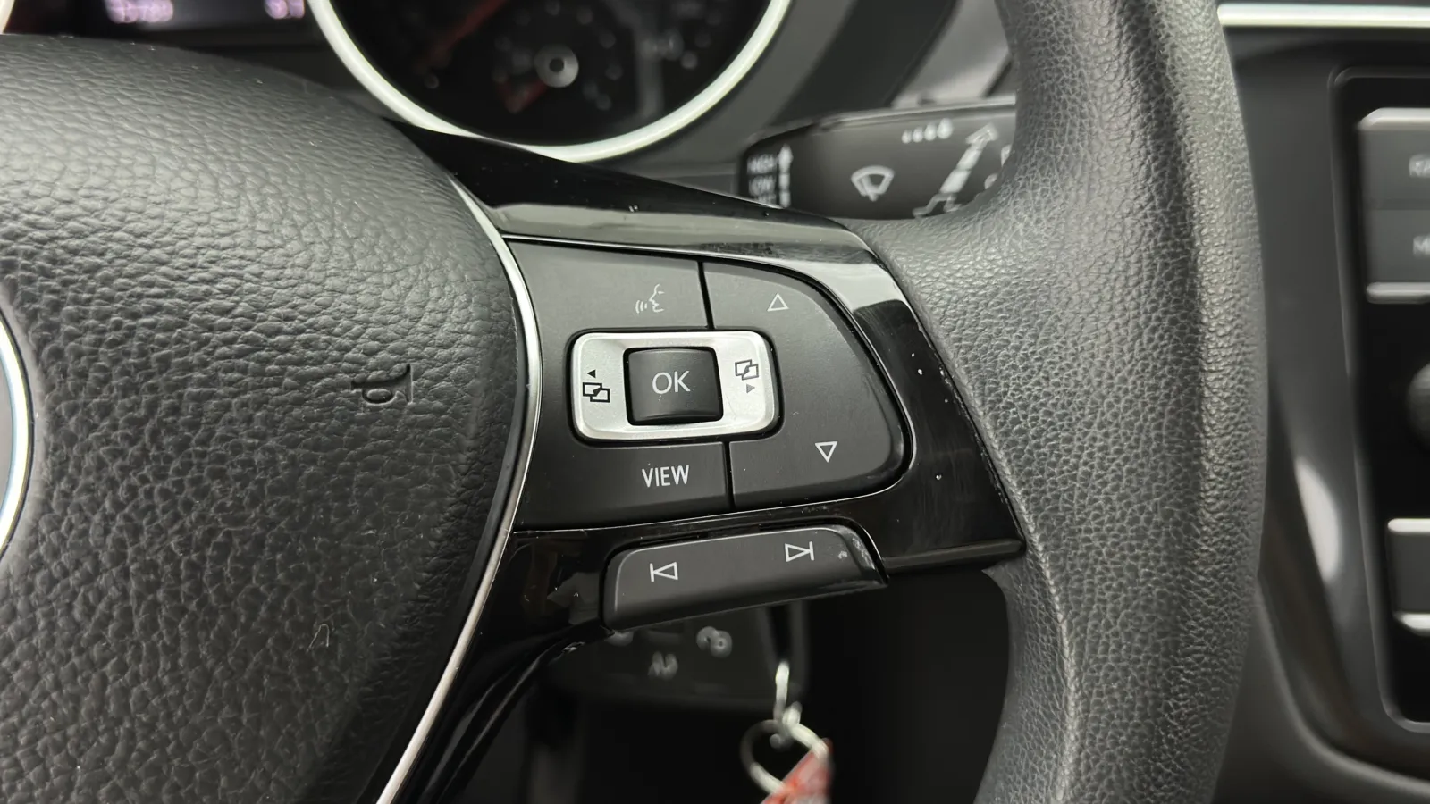 Volkswagen Tiguan photo 18