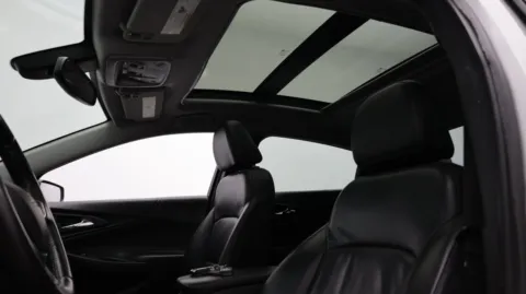 More photos of 2022 Chevrolet Malibu LT at Auto Boutique Florida, FL