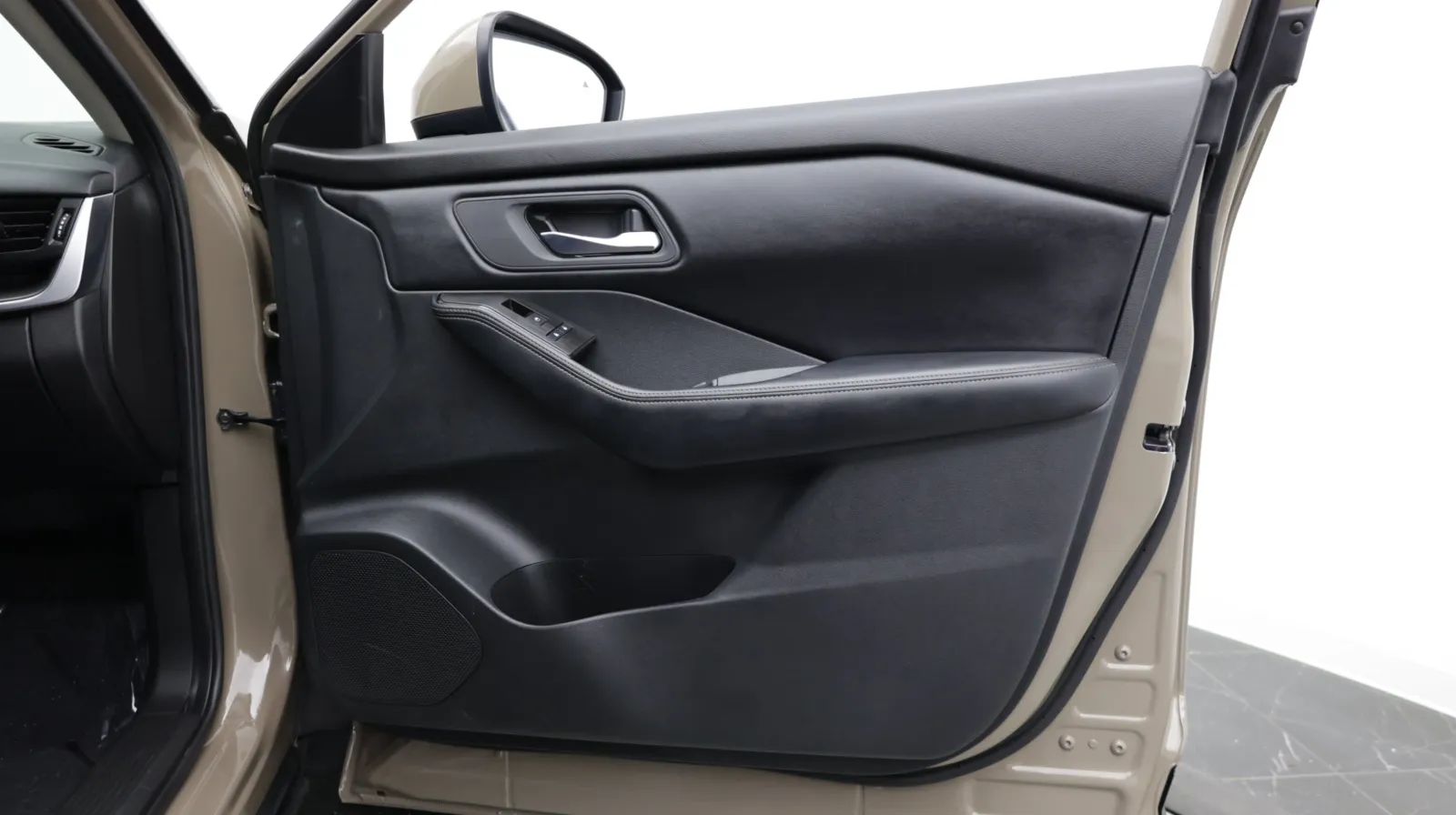 Nissan Rogue photo 34