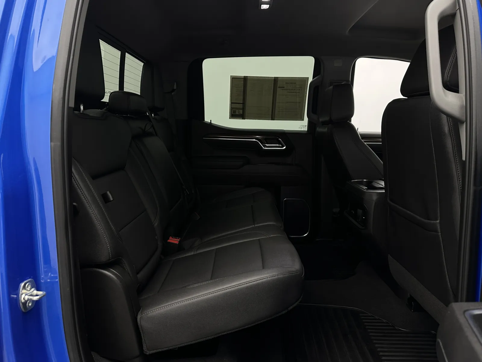 Chevrolet Silverado photo 39