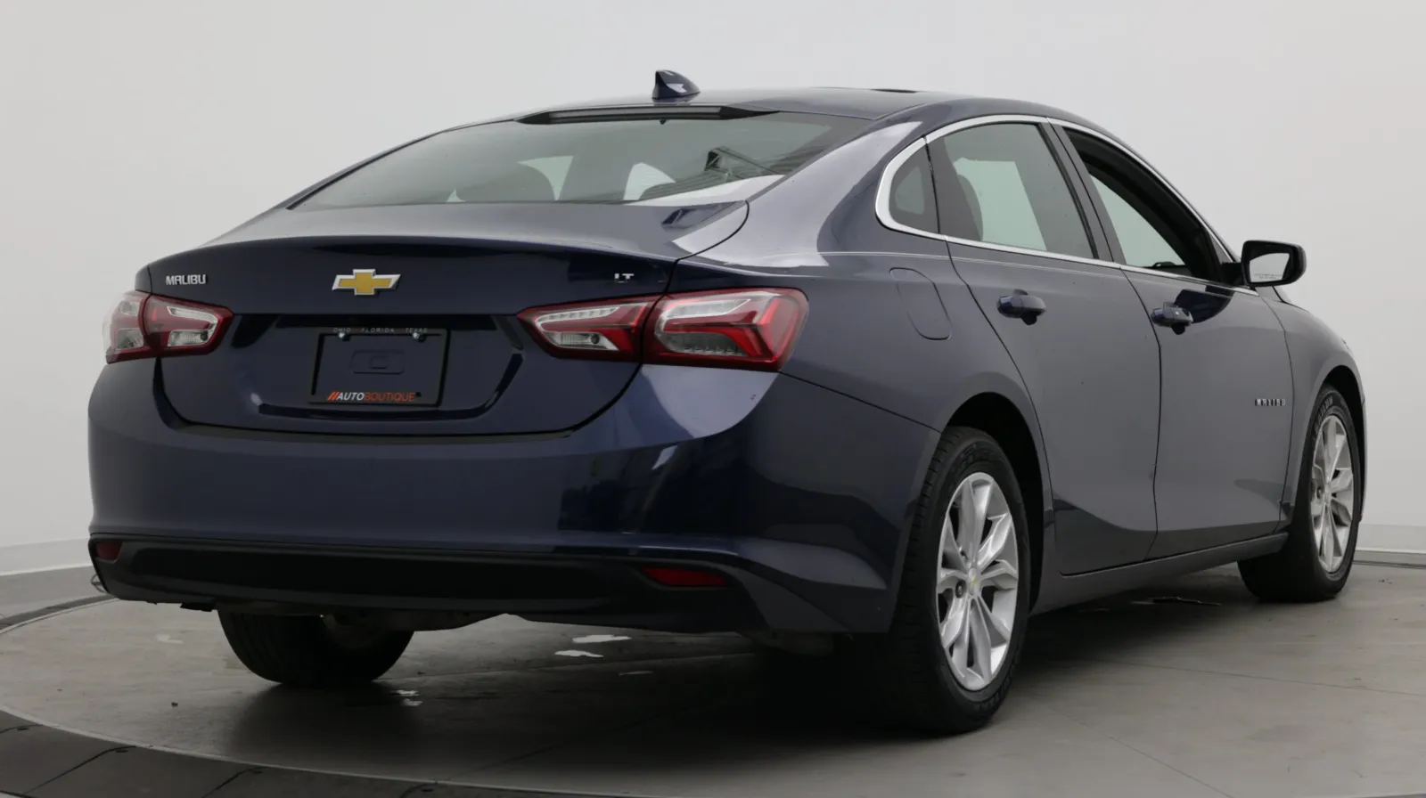 Chevrolet Malibu photo 8