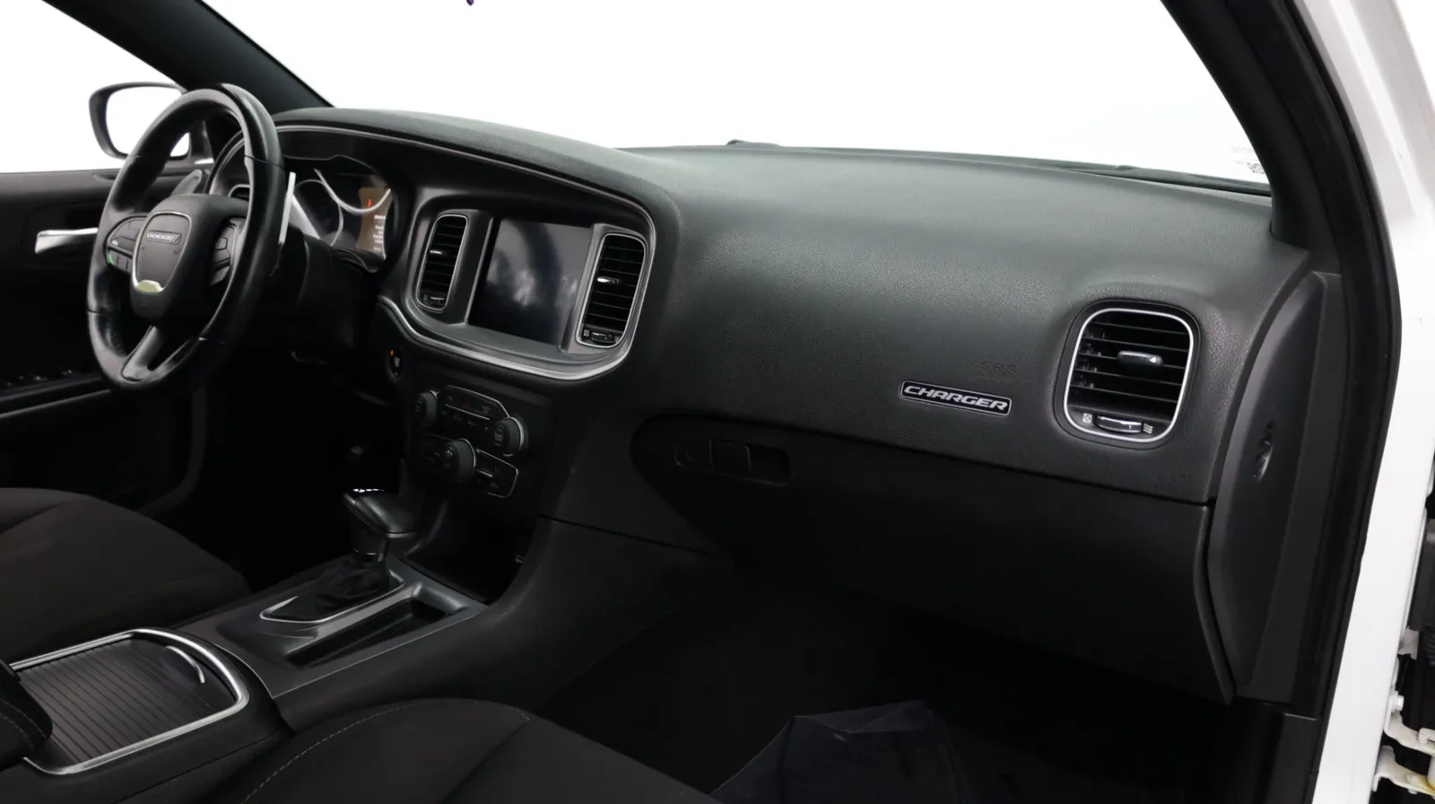 Dodge Charger photo 36