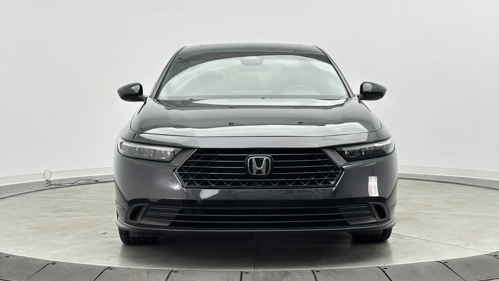 Honda Accord photo 2