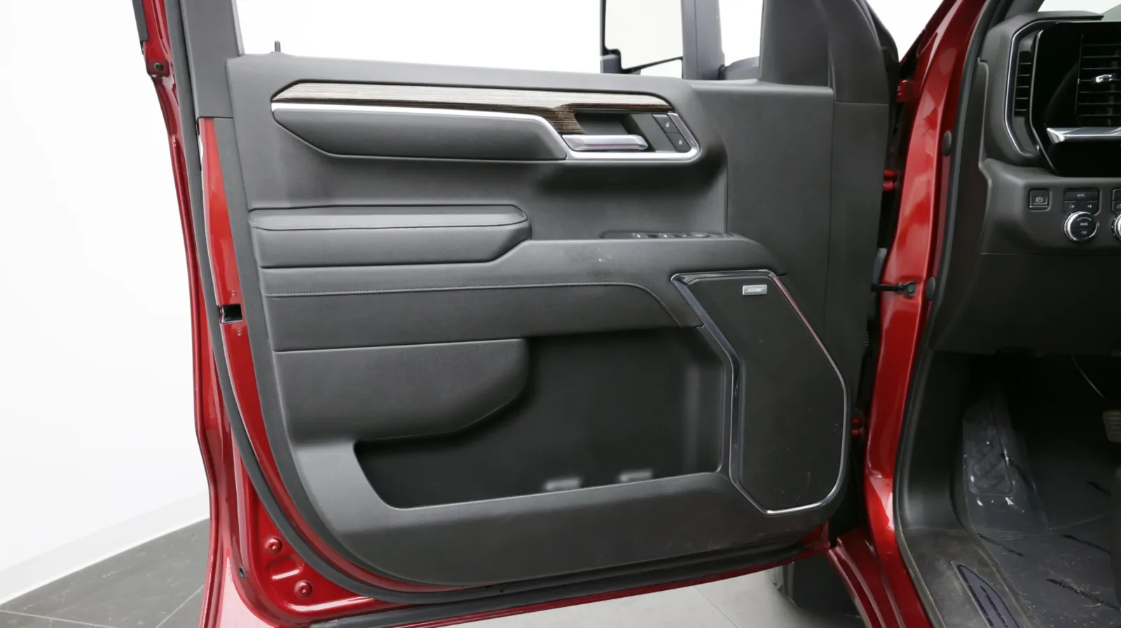 GMC Sierra photo 13