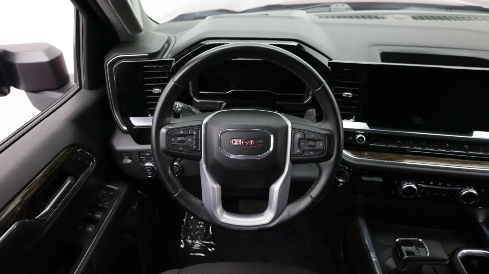 GMC Sierra photo 29