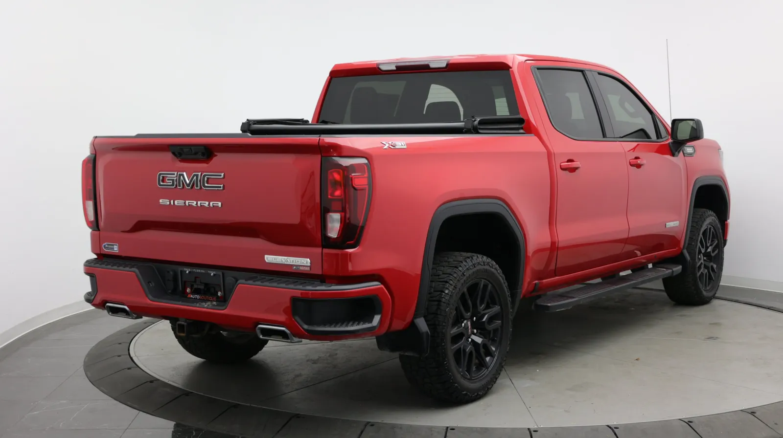GMC Sierra photo 7