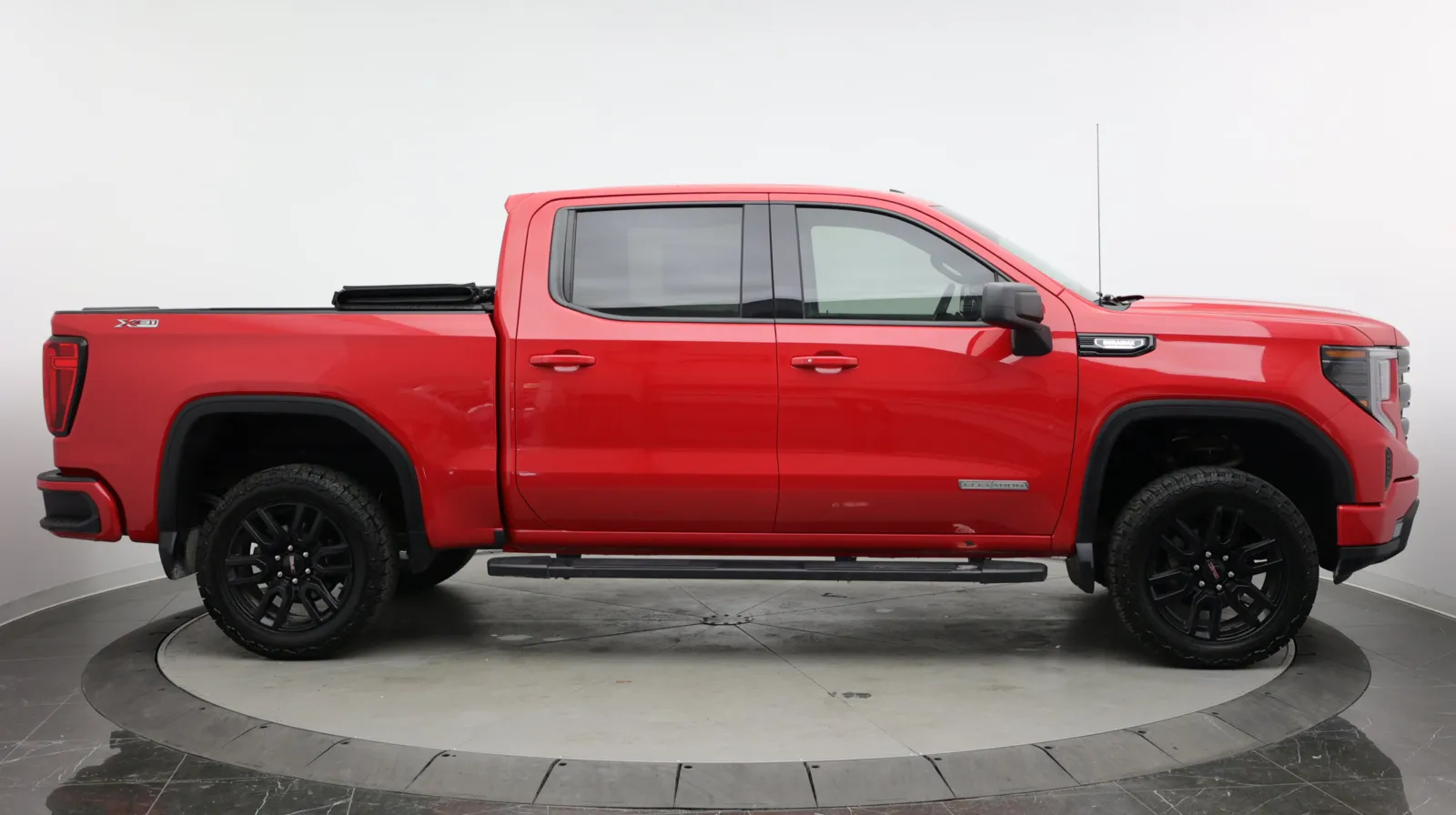 GMC Sierra photo 8