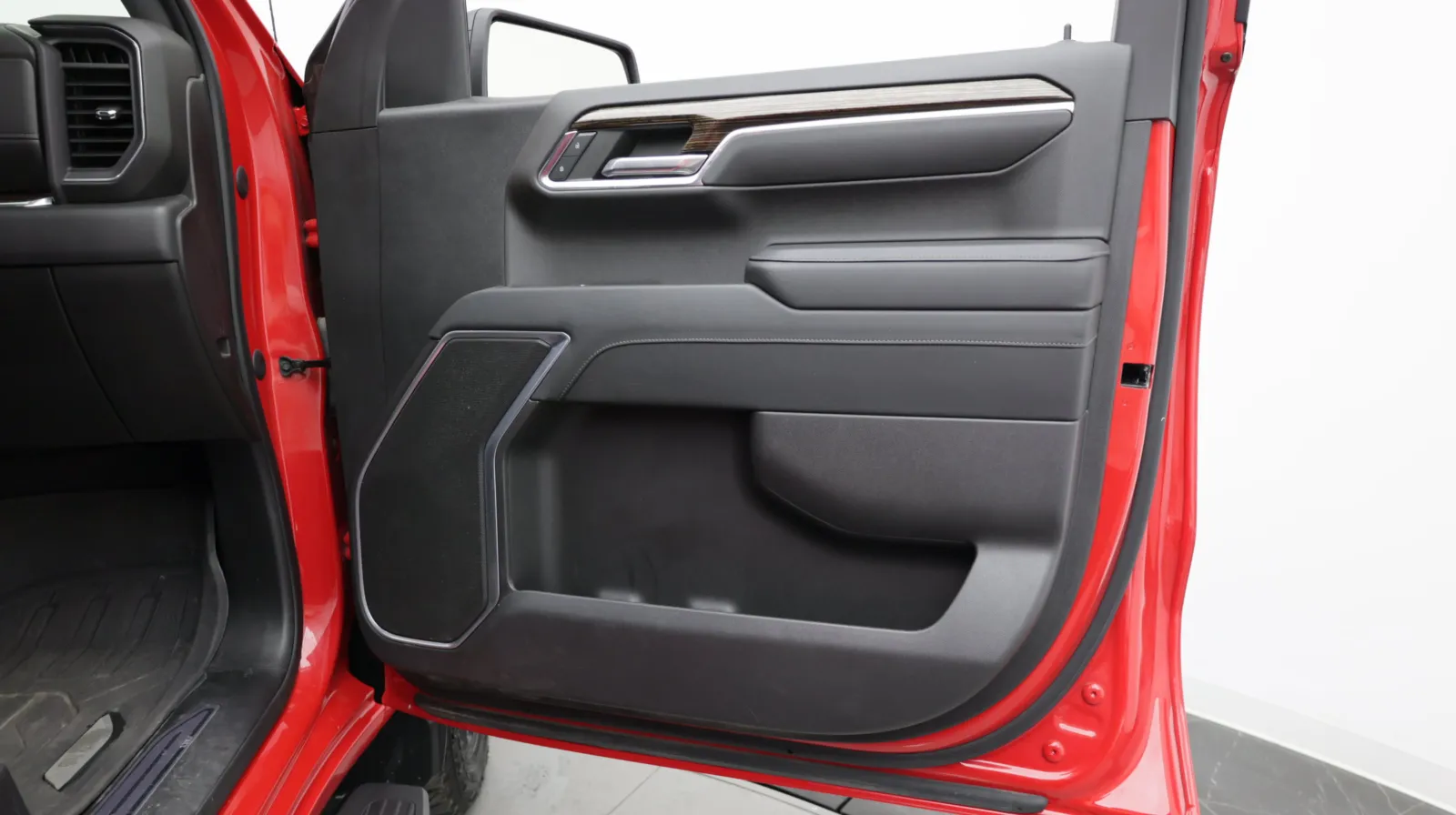 GMC Sierra photo 35