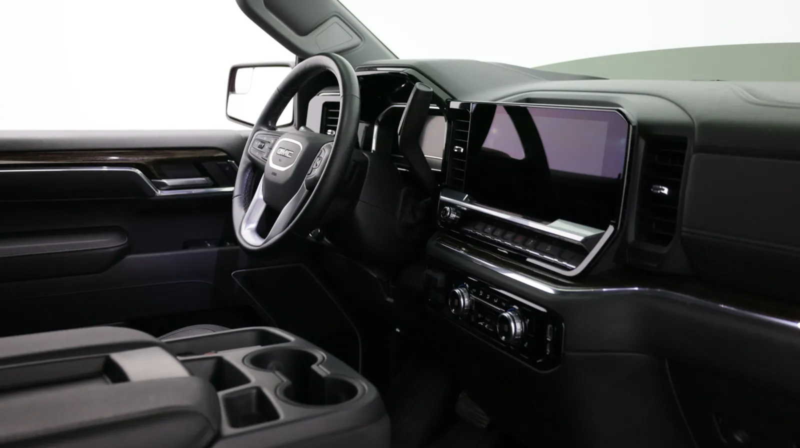 GMC Sierra photo 36