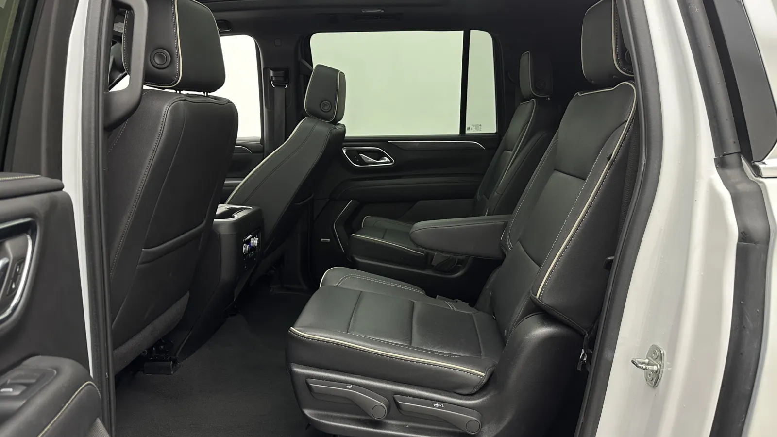 GMC Yukon XL photo 25