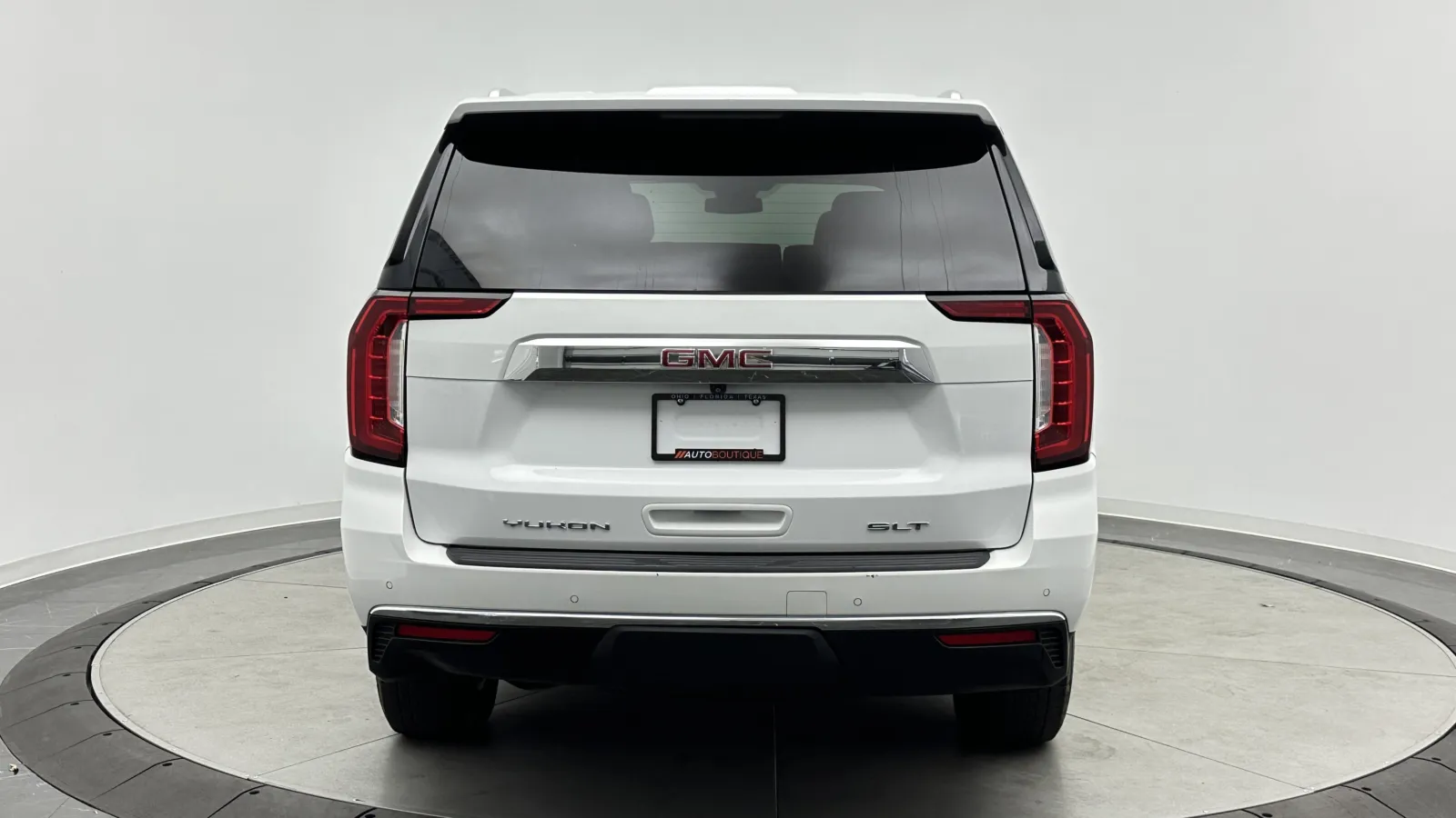 GMC Yukon XL photo 7