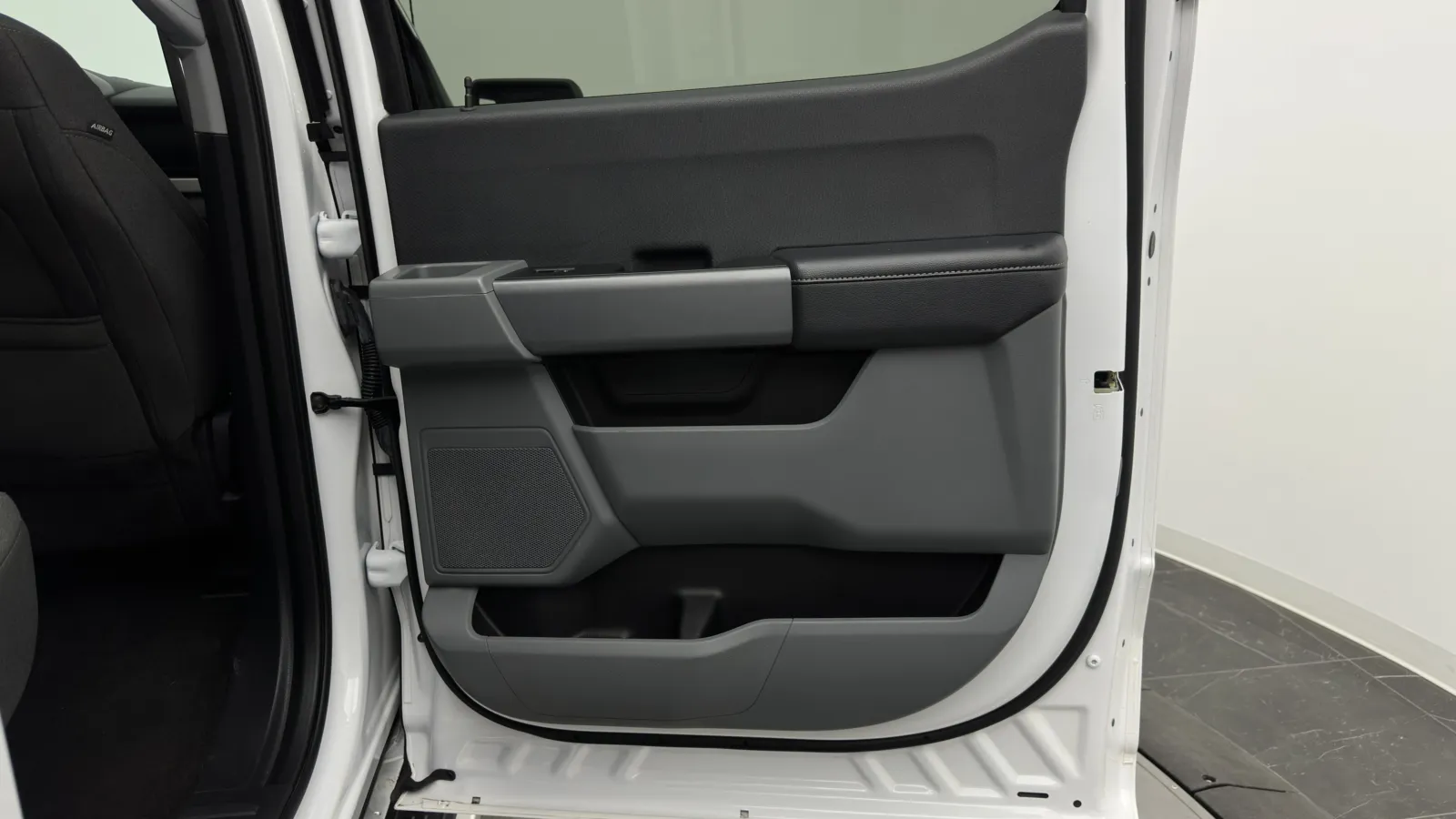 Ford F-150 photo 30