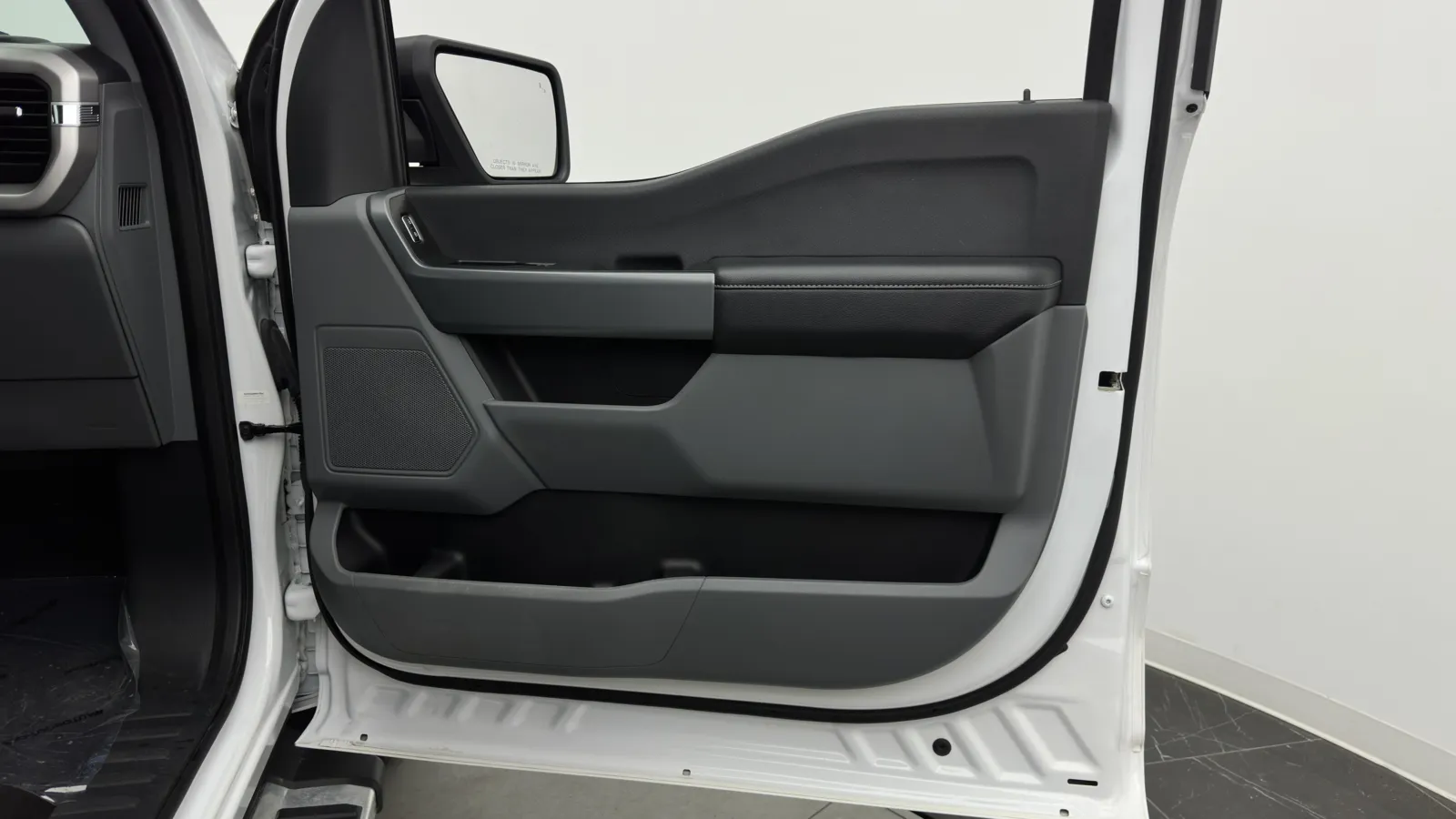 Ford F-150 photo 32