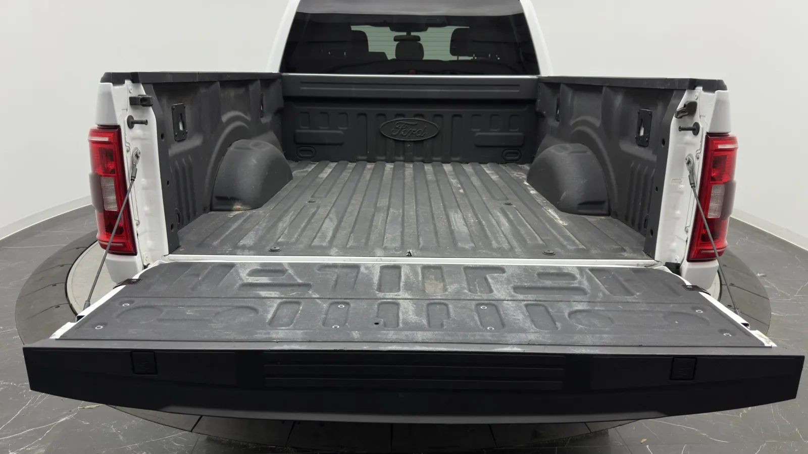 Ford F-150 photo 36