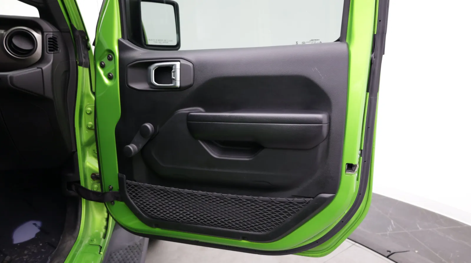 Jeep Wrangler photo 28